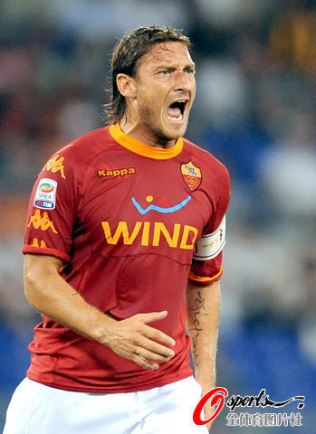  乌迪内斯主场闷平莱切保级形势严峻  